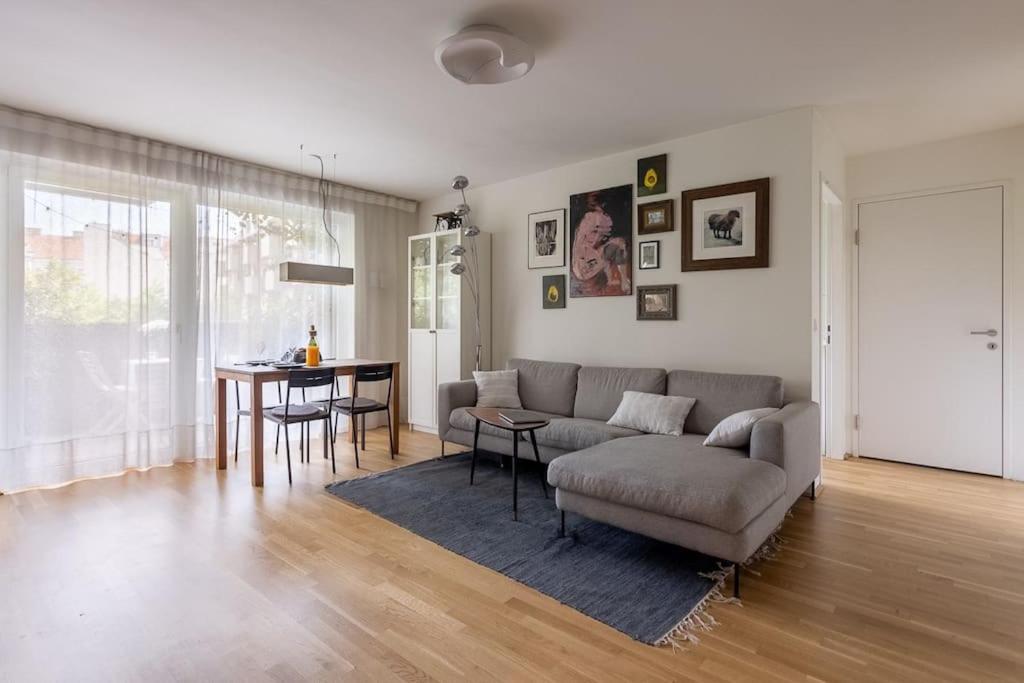 Dream Apartment - Central And Quiet With Ac And Free Parking Garage فيينا المظهر الخارجي الصورة