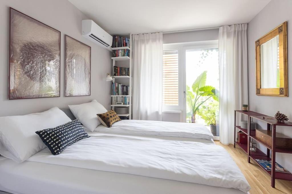 Dream Apartment - Central And Quiet With Ac And Free Parking Garage فيينا المظهر الخارجي الصورة