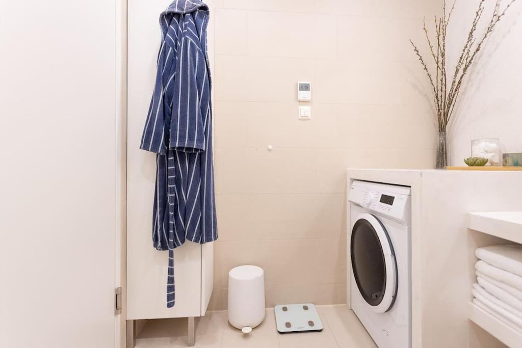 Dream Apartment - Central And Quiet With Ac And Free Parking Garage فيينا المظهر الخارجي الصورة